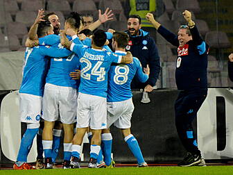 A crazy final minute in Naples...
